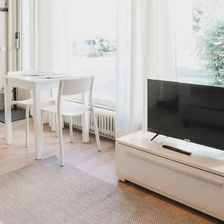 Huoneisto Stylish New Studio